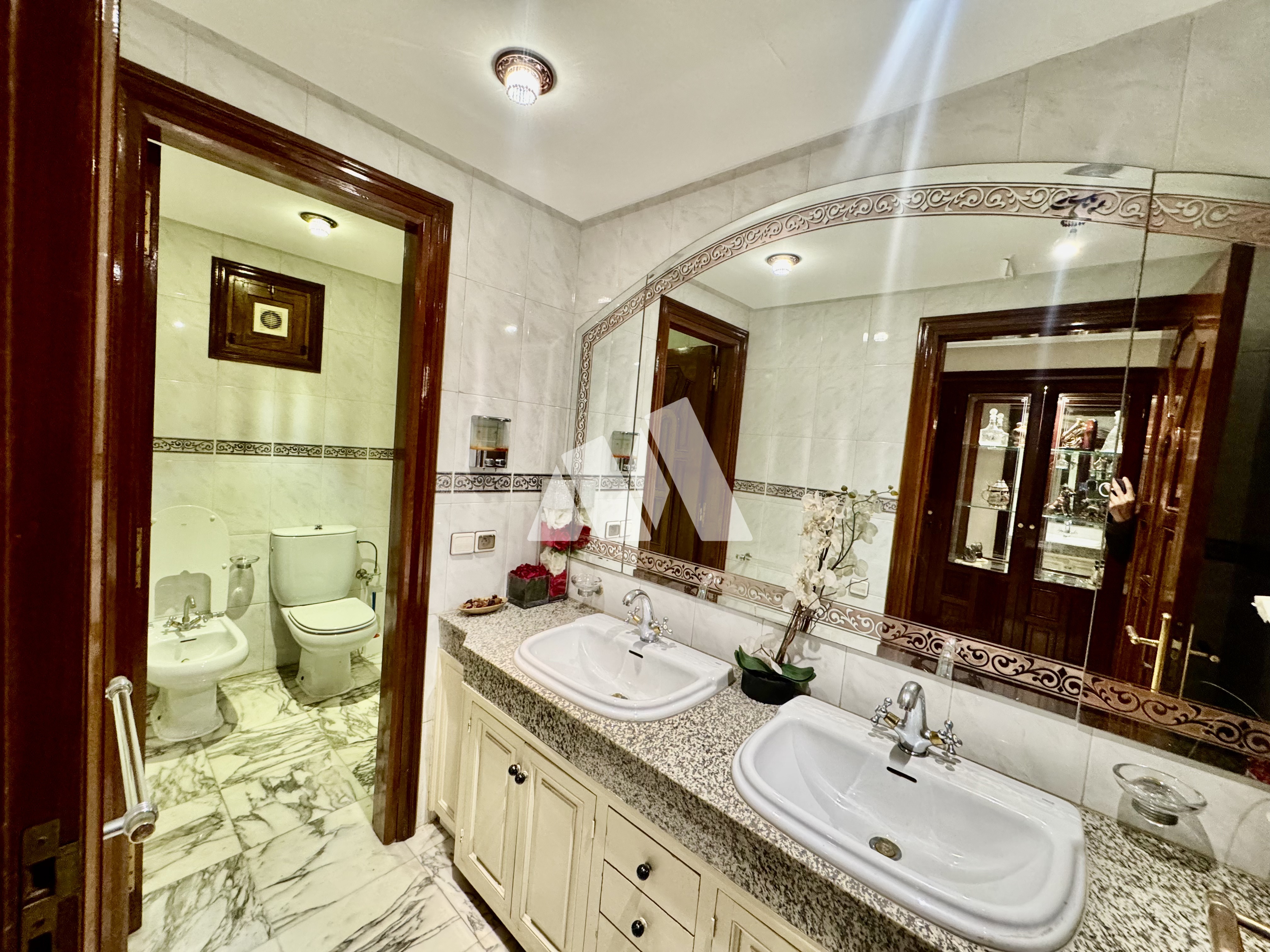 Appartement 3 chambres avec ascenseur à vendre à Racine, Casablanca — 17