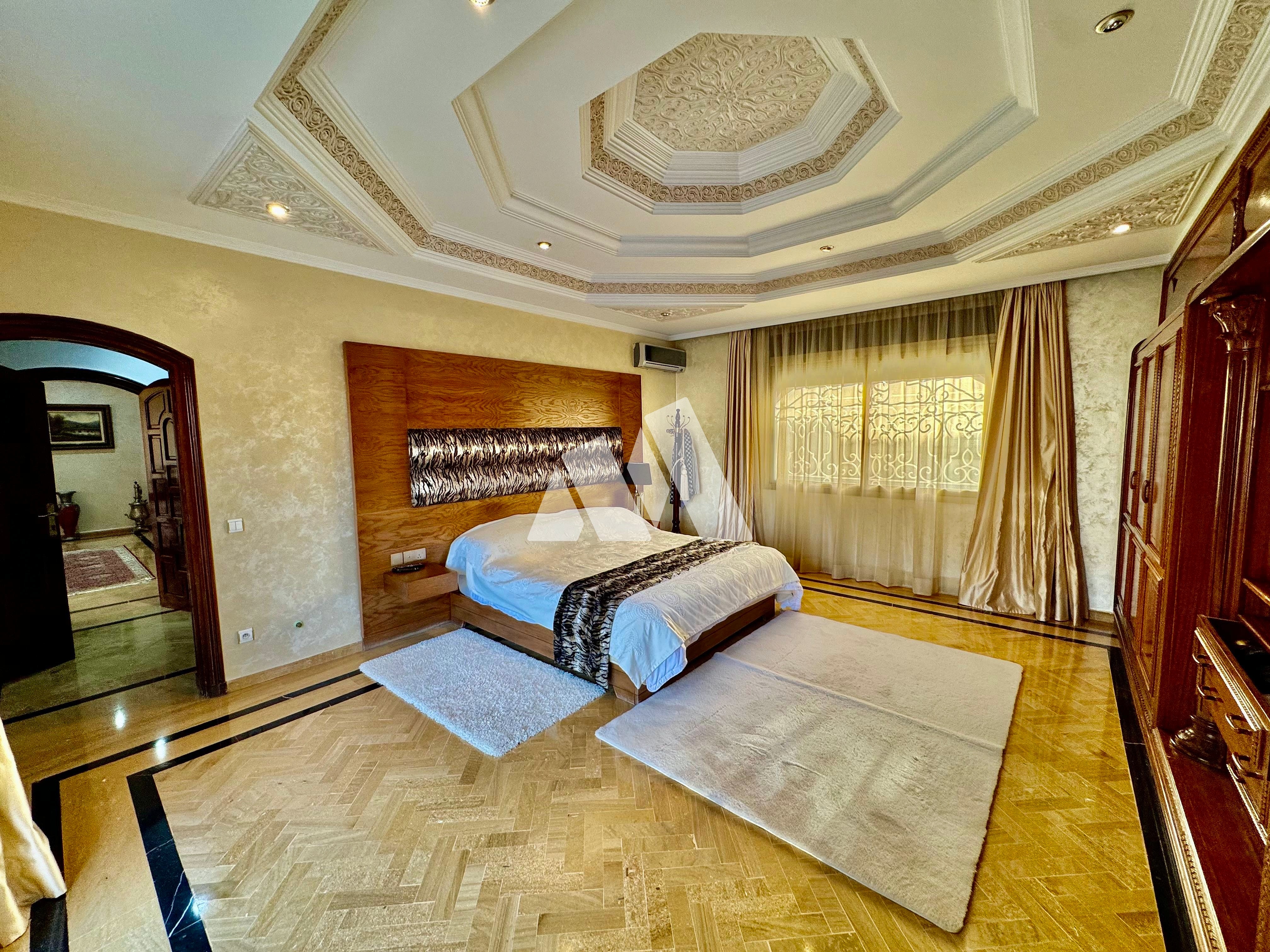 Villa 5 chambres avec jardin et terrasse à vendre à Mandarona Casablanca — 9
