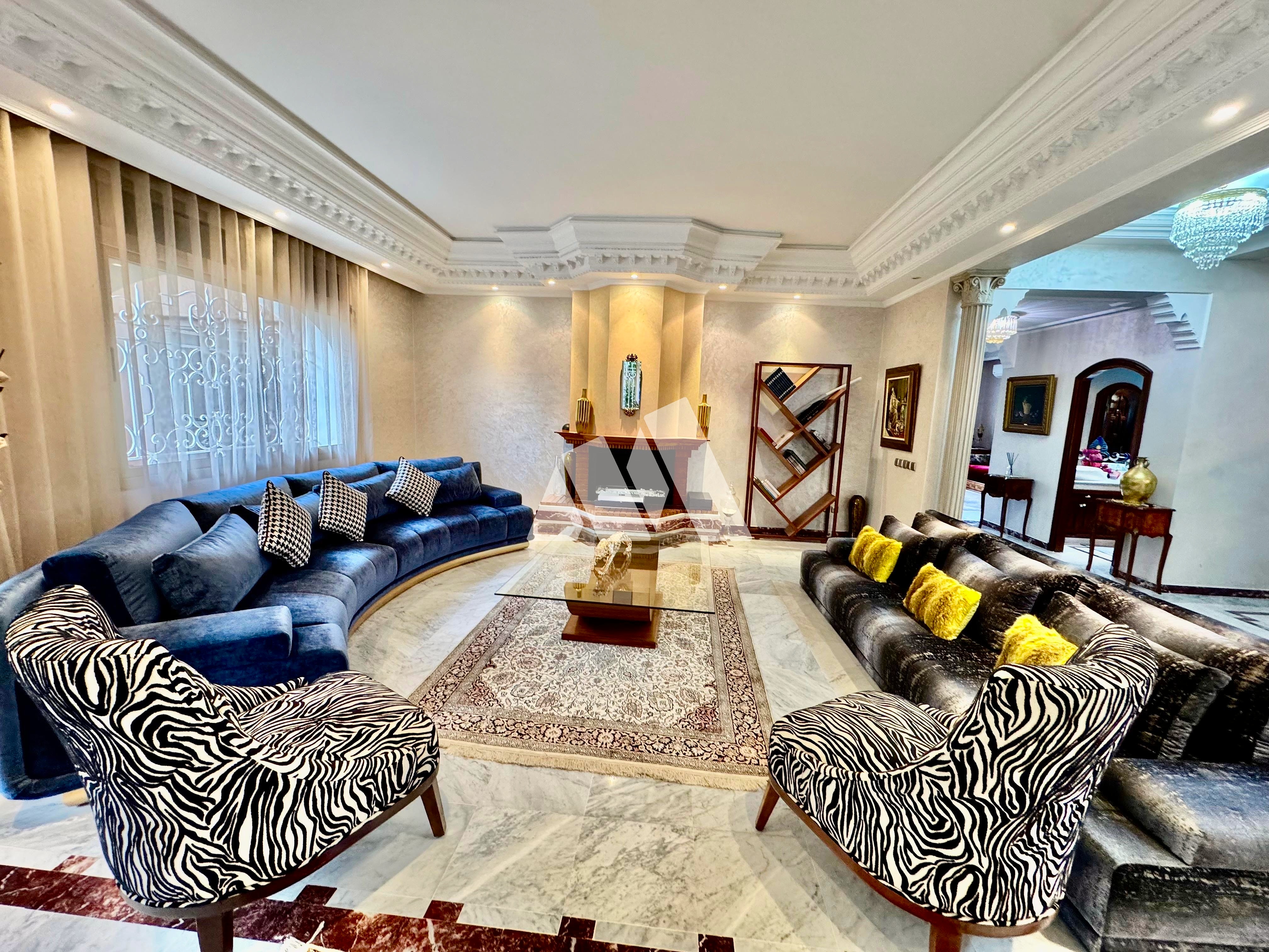Villa 5 chambres avec jardin et terrasse à vendre à Mandarona Casablanca — 3