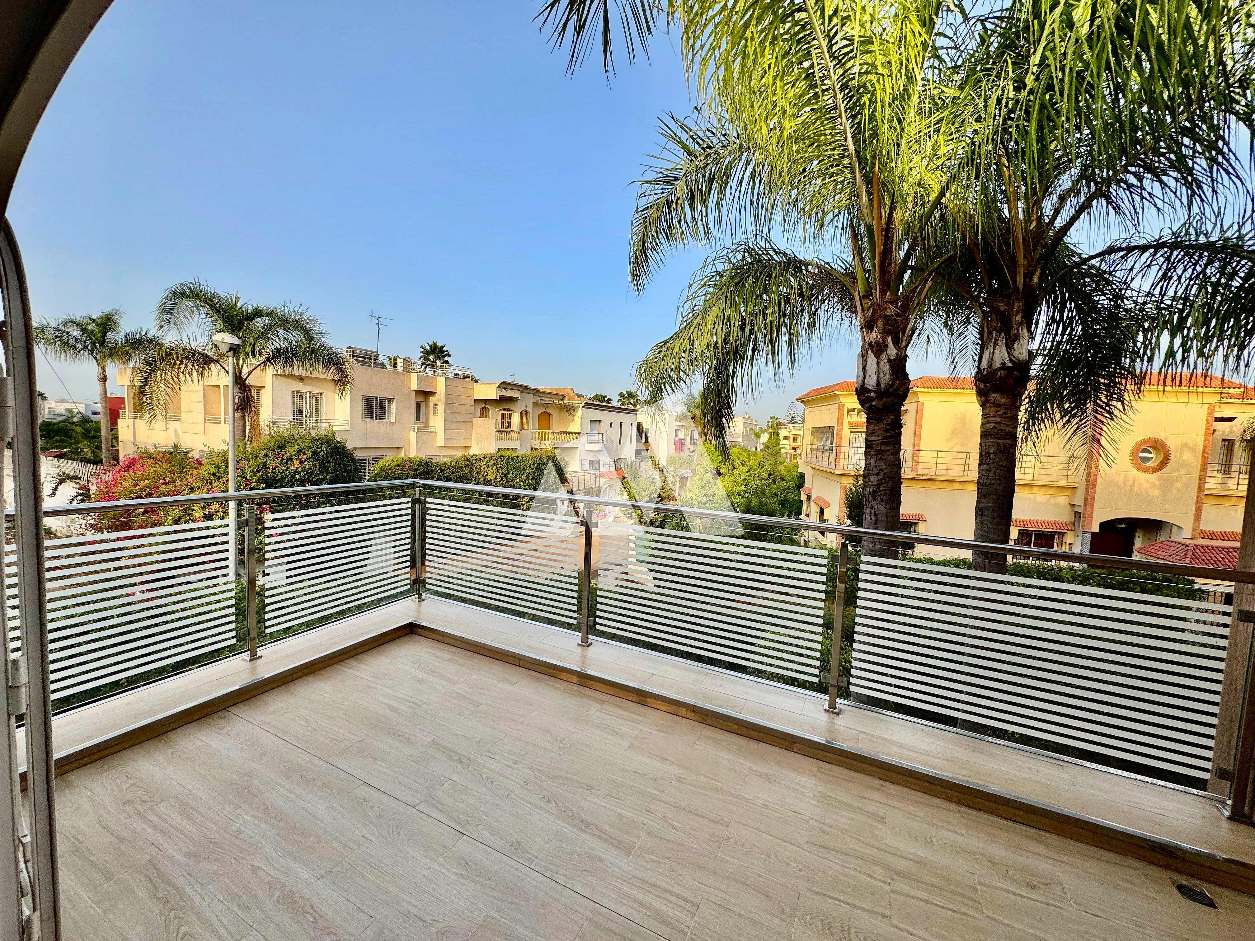 Villa 5 chambres avec jardin et terrasse à vendre à Mandarona Casablanca — 15