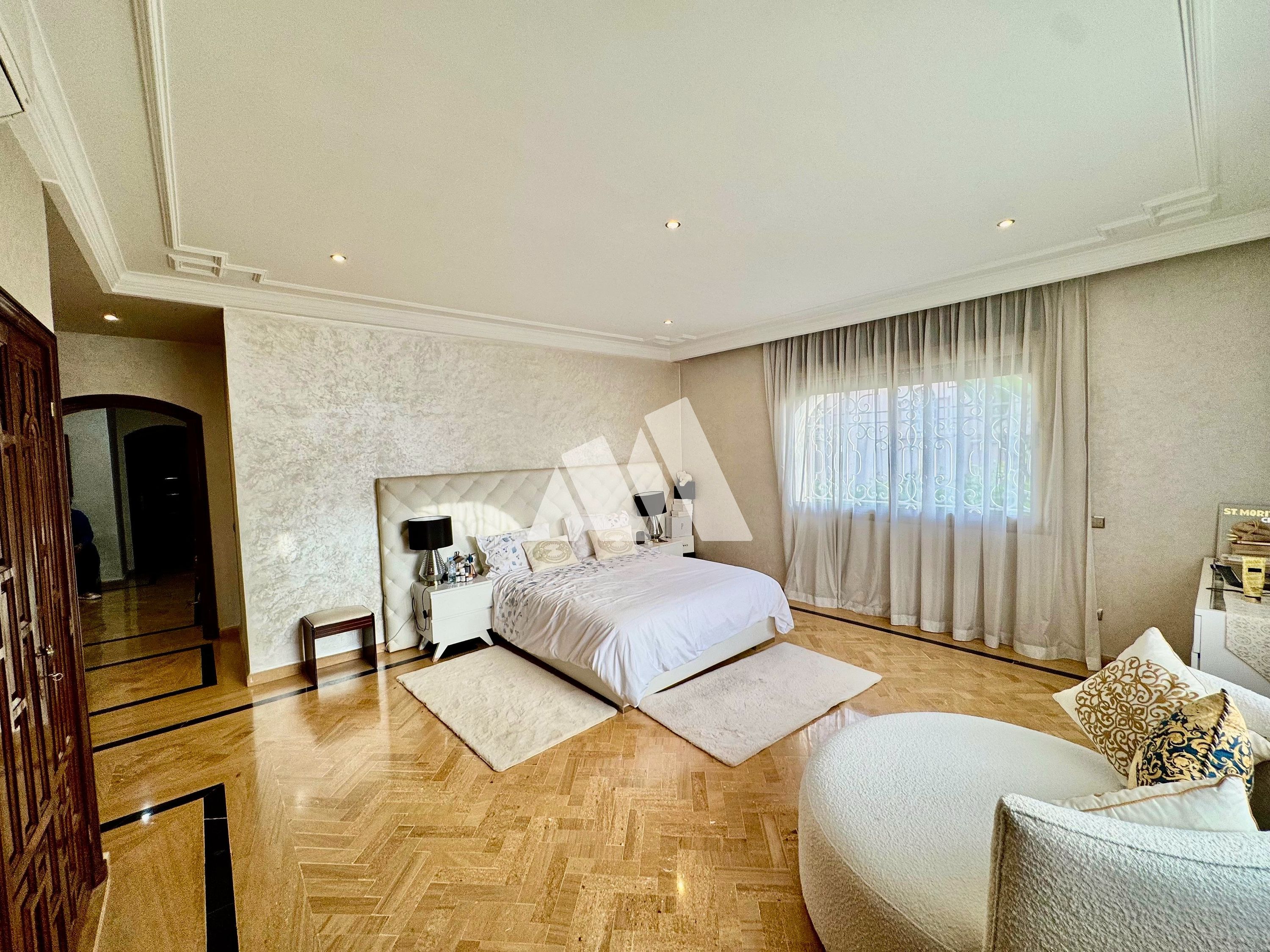 Villa met 5 slaapkamers, tuin en terras te koop in Mandarona Casablanca — 10