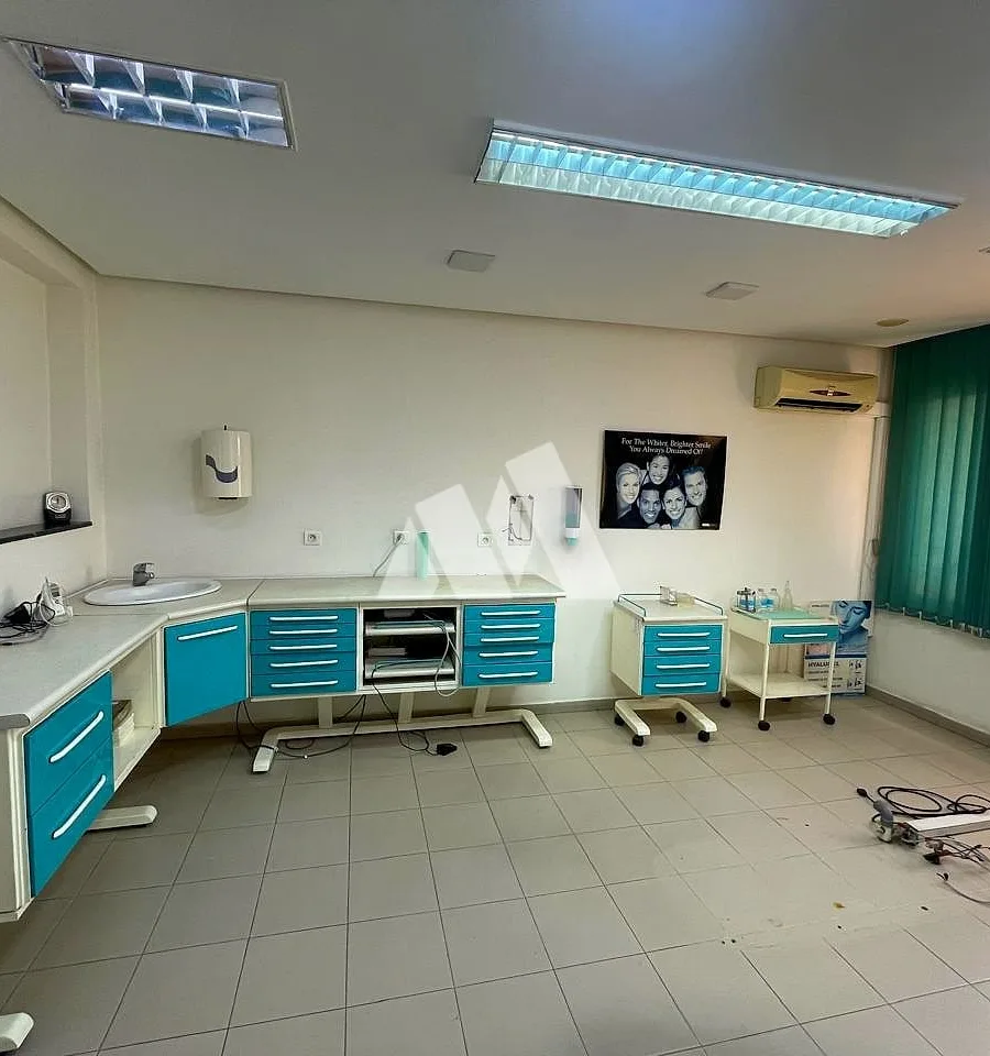 Bureau 100 m² climatisé à louer à Maarif Extension, Casablanca — 13