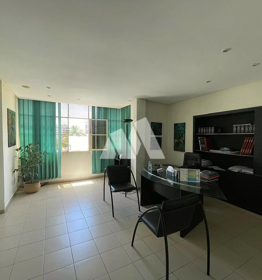Bureau 100 m² climatisé à louer à Maarif Extension, Casablanca — 11