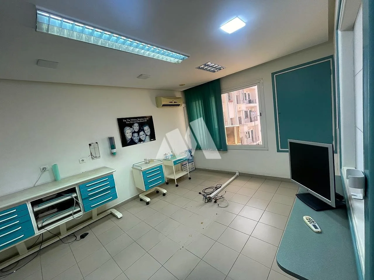 Bureau 100 m² climatisé à louer à Maarif Extension, Casablanca
