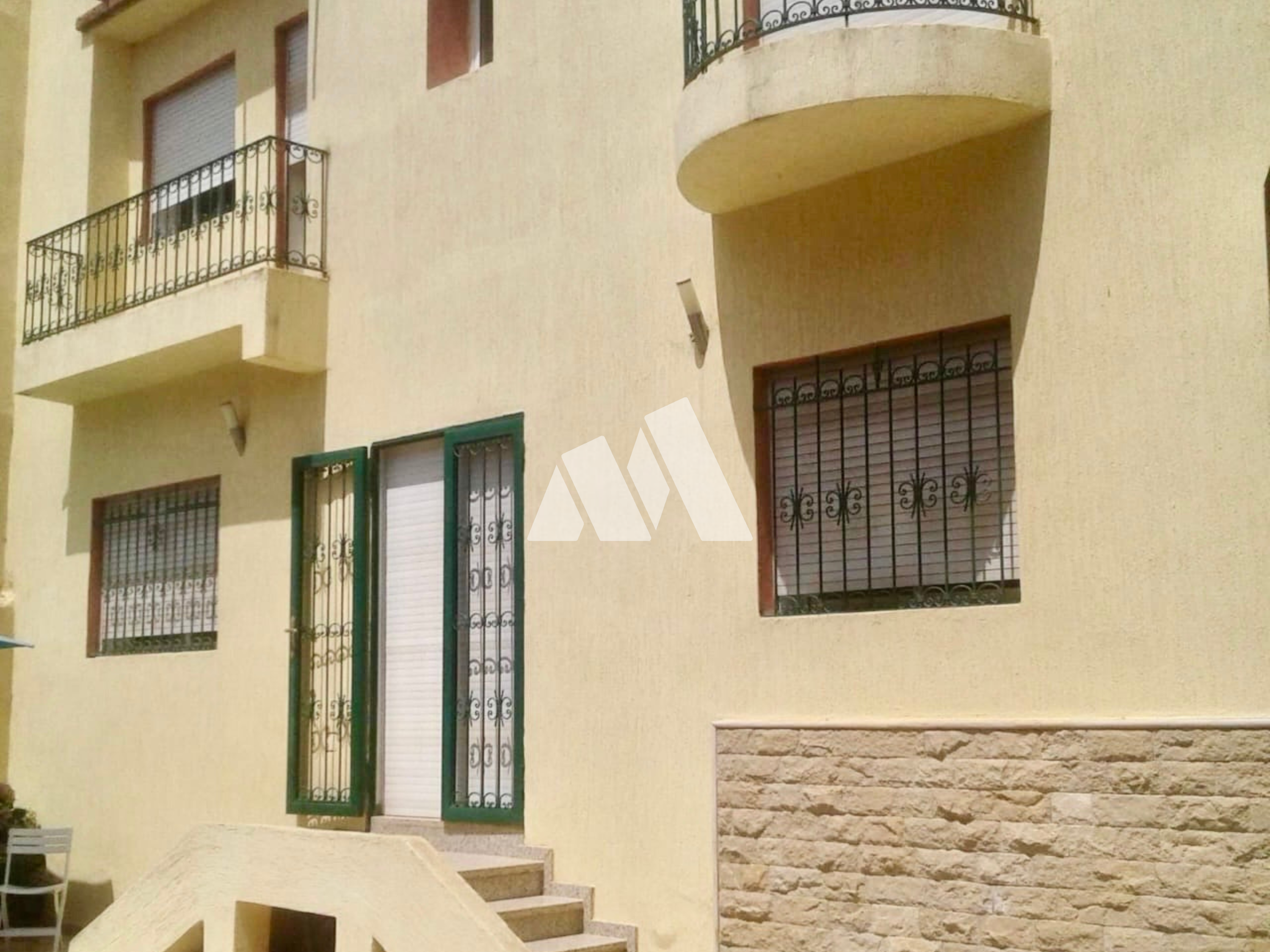 Villa mit 3 Schlafzimmern, Garten und Terrasse zum Verkauf in Hay El Qods Benslimane — 8