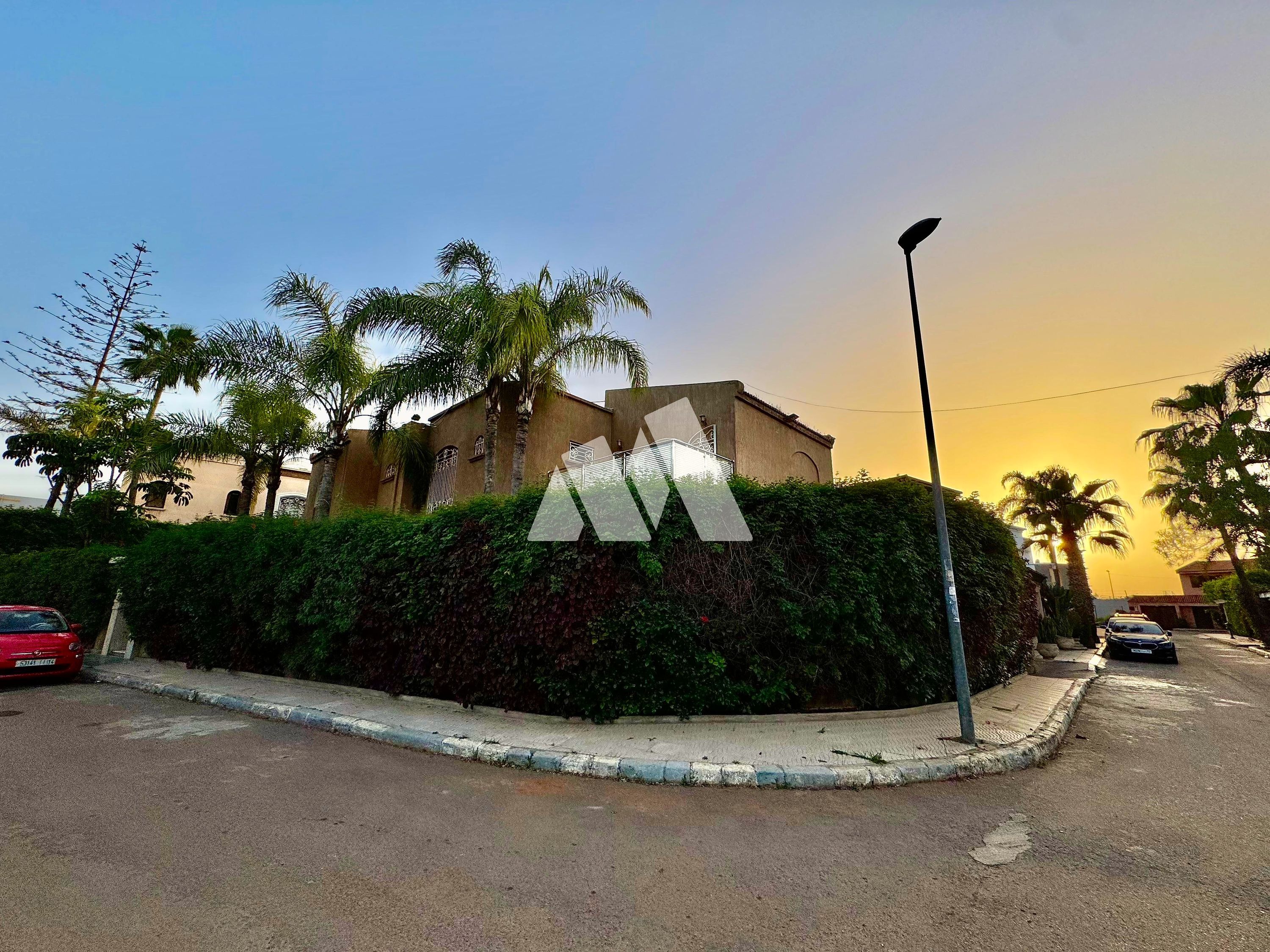 Villa met 5 slaapkamers, tuin en terras te koop in Mandarona Casablanca — 29