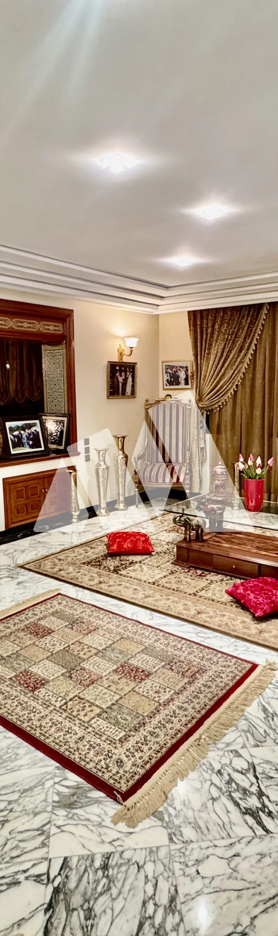 Appartement 3 chambres avec ascenseur à vendre à Racine, Casablanca — 1